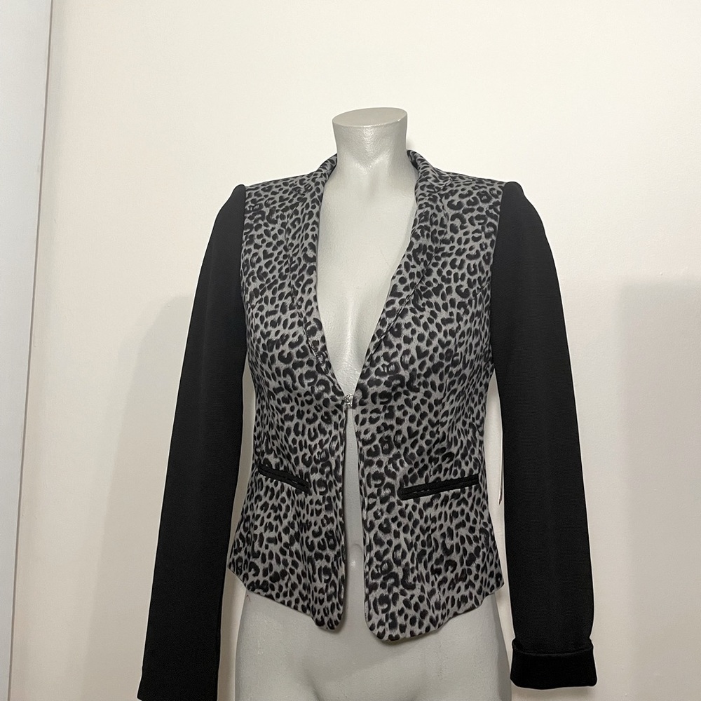 Black and gray leopard blazer